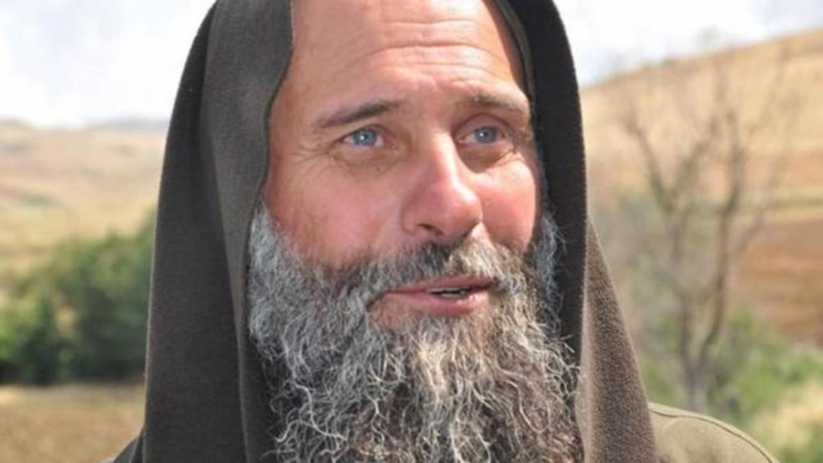 461F5B50-43B1-4C0D-9D2C-3E92DADAAC19