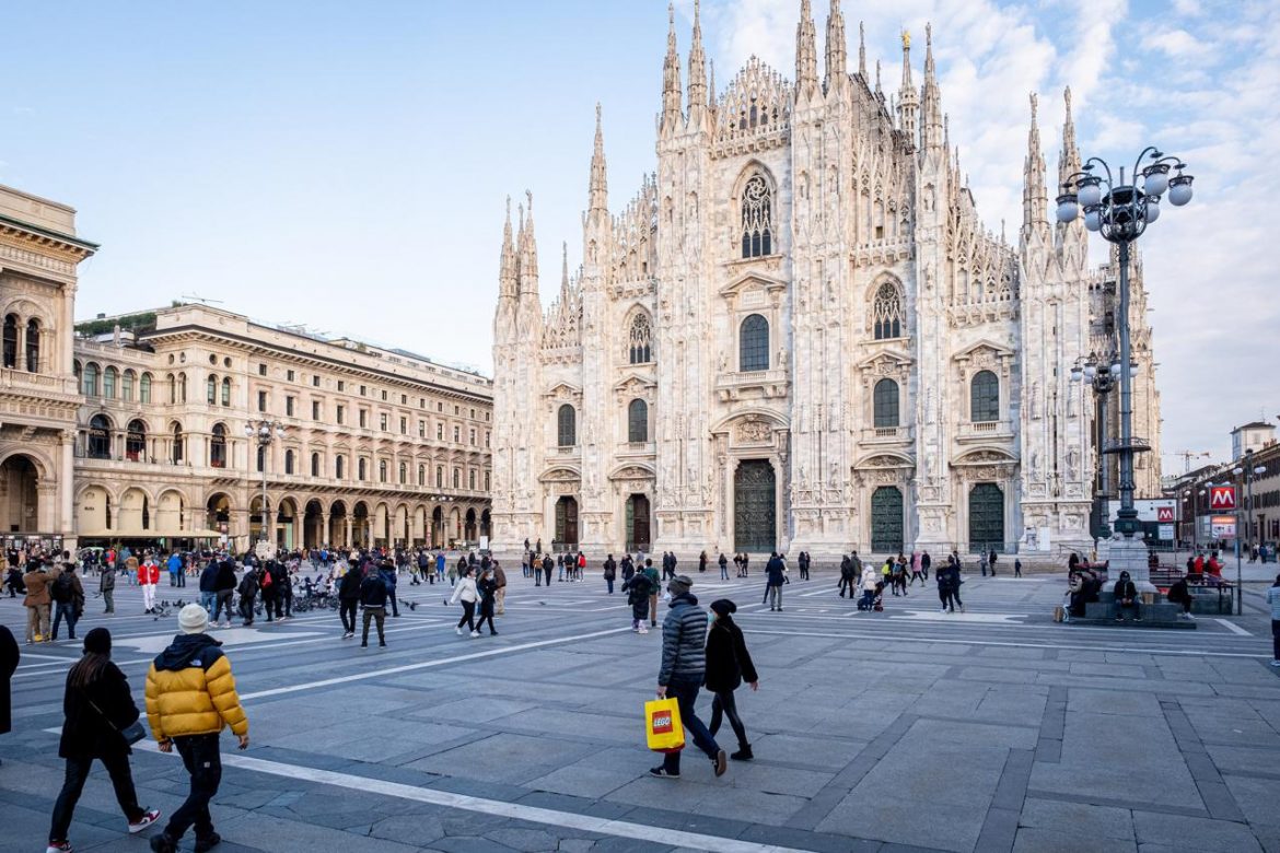 milano_duomo_shopping_fg.jpg