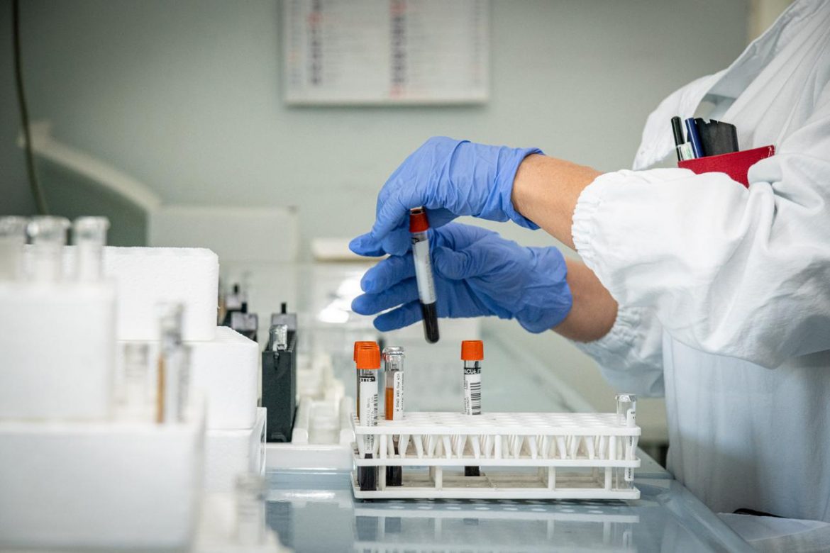 coronavirus_provette_fg.jpg