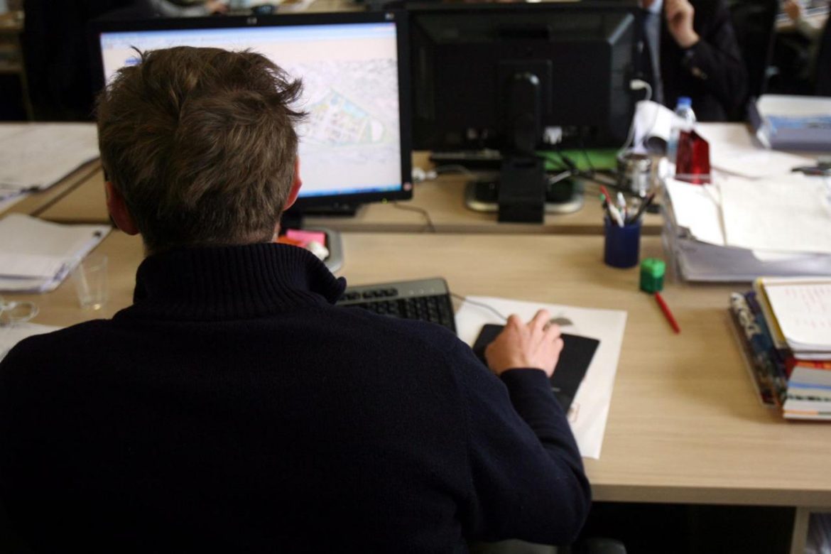 Ufficio_mouse_lavoro_fg_3-1-1166566522_3-1-1331048440.jpg