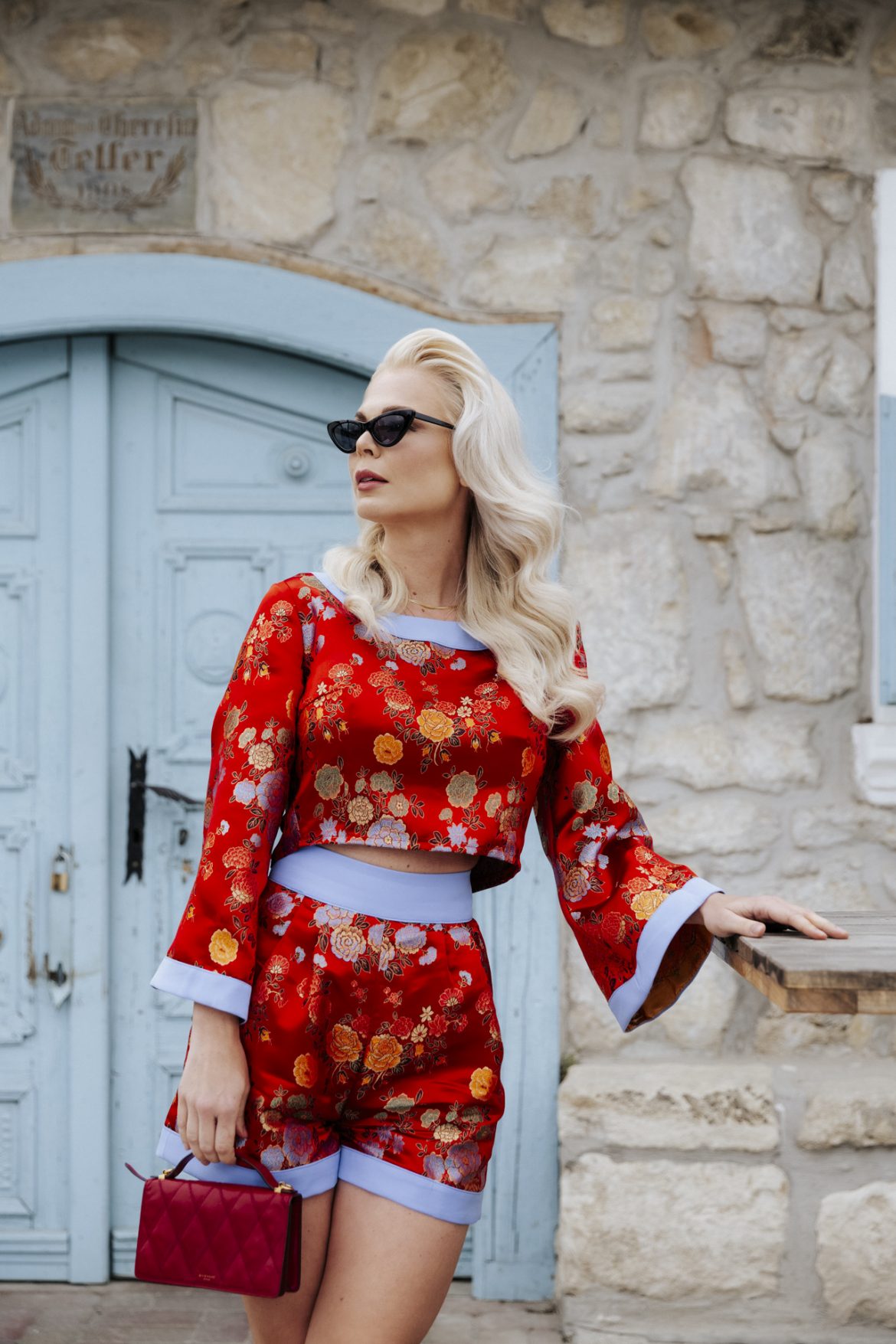 06CA2D79-AE95-4E99-97A5-F0B9E7C710E5