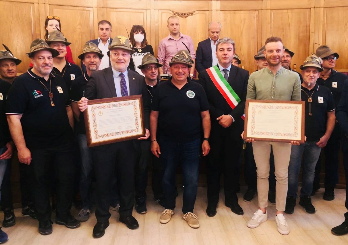 398EDB43-7167-4E89-93ED-039D8C34C3A6