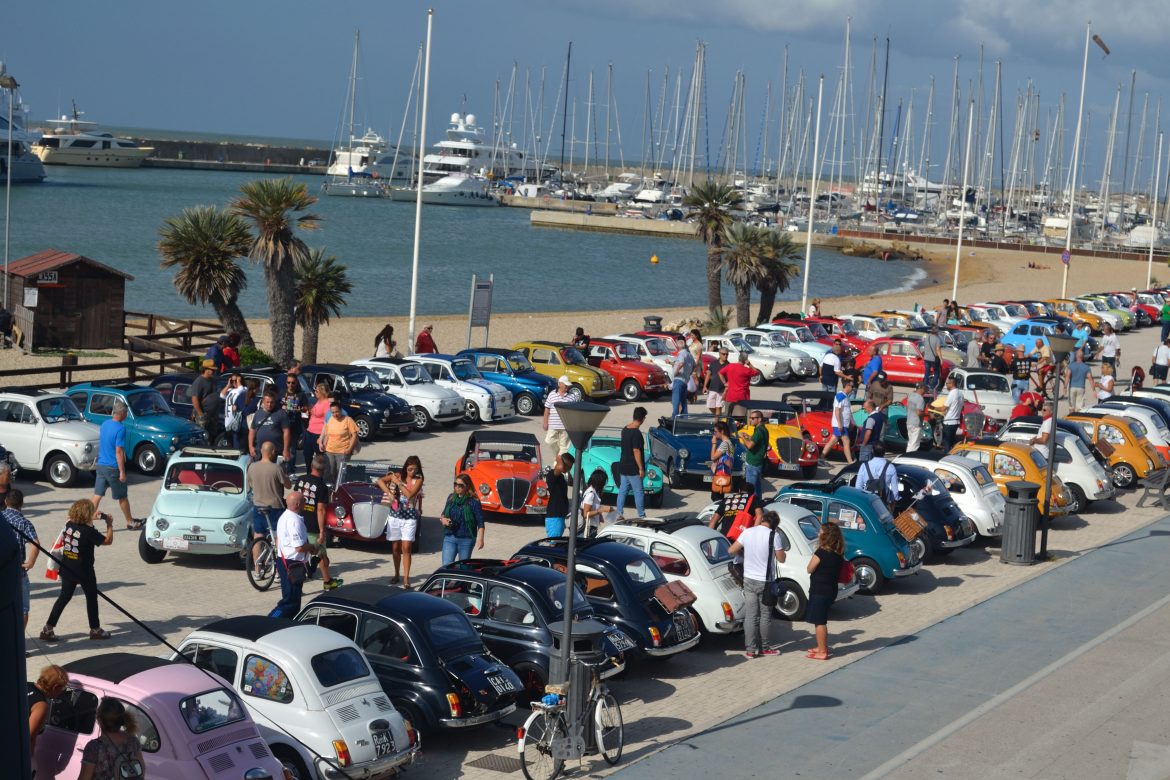 410C2CF0-1712-4447-98D1-26DD444F3BA4