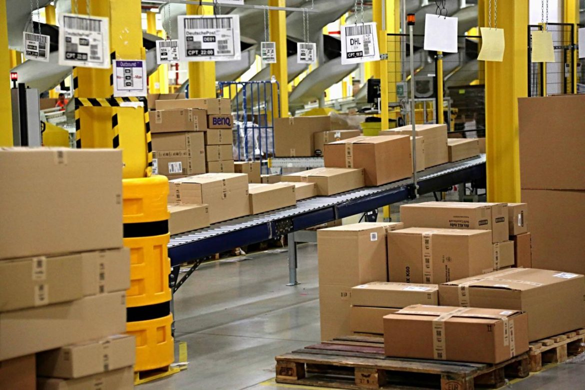 abf15618opendayamazon_47.jpg