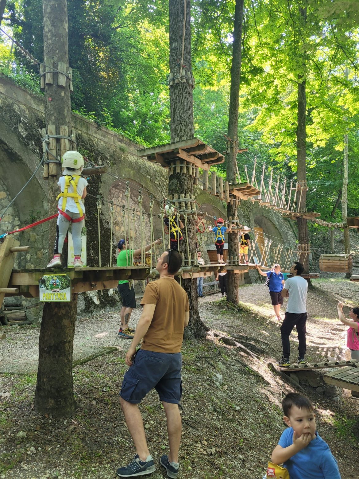 305A9A7C-21FB-4B4F-8B33-61B79E9512D1