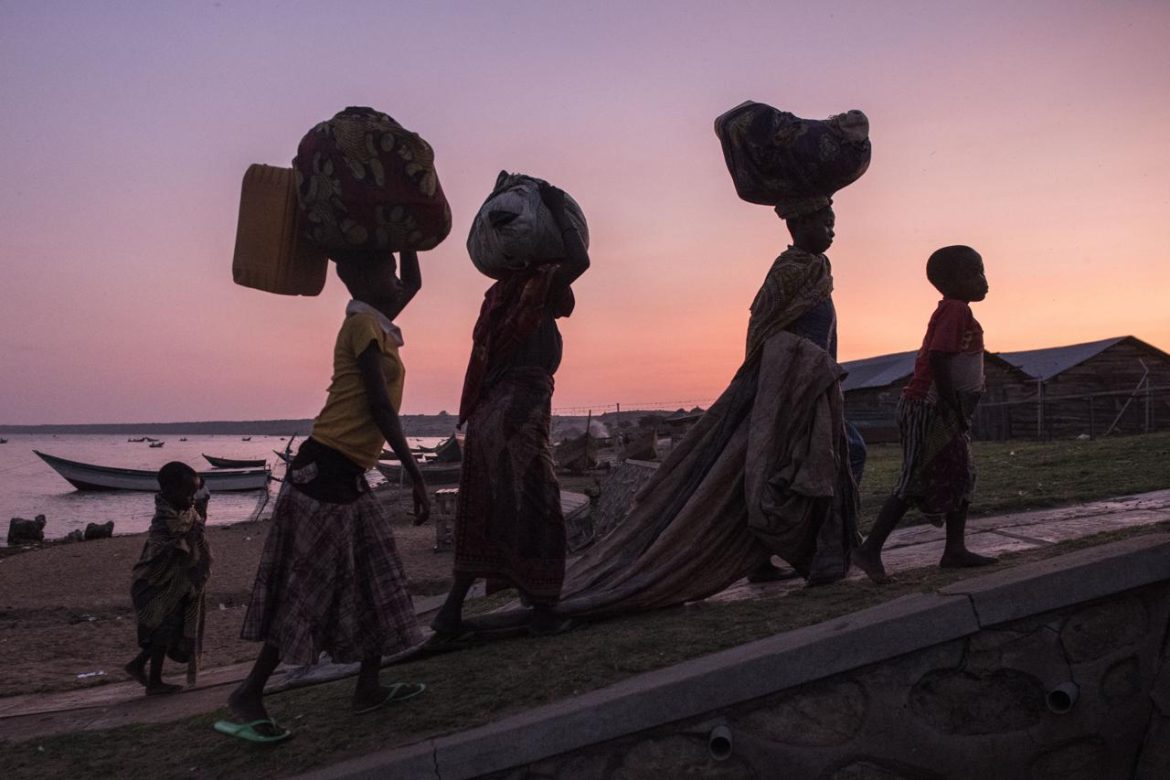 congo-uganda-8406171c-39d3-11e8-8fd2-49fe3c675a89.jpg