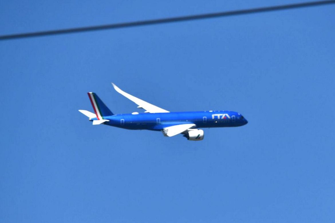 ita_aereo_volo_fg.jpg