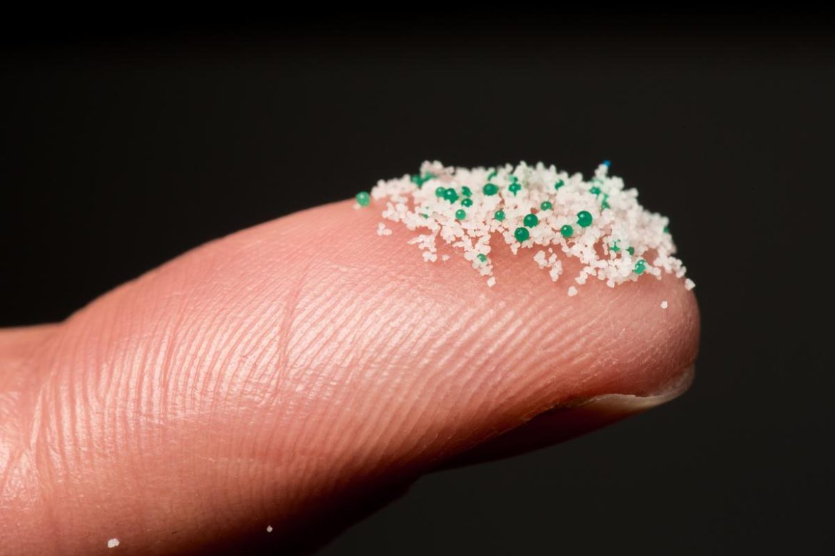 microplastiche_ufsGreenpeace.jpg