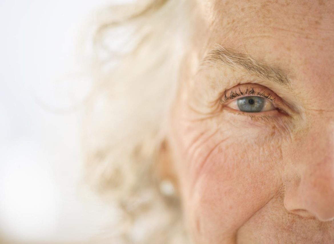senior_womans_eye_comm.jpg