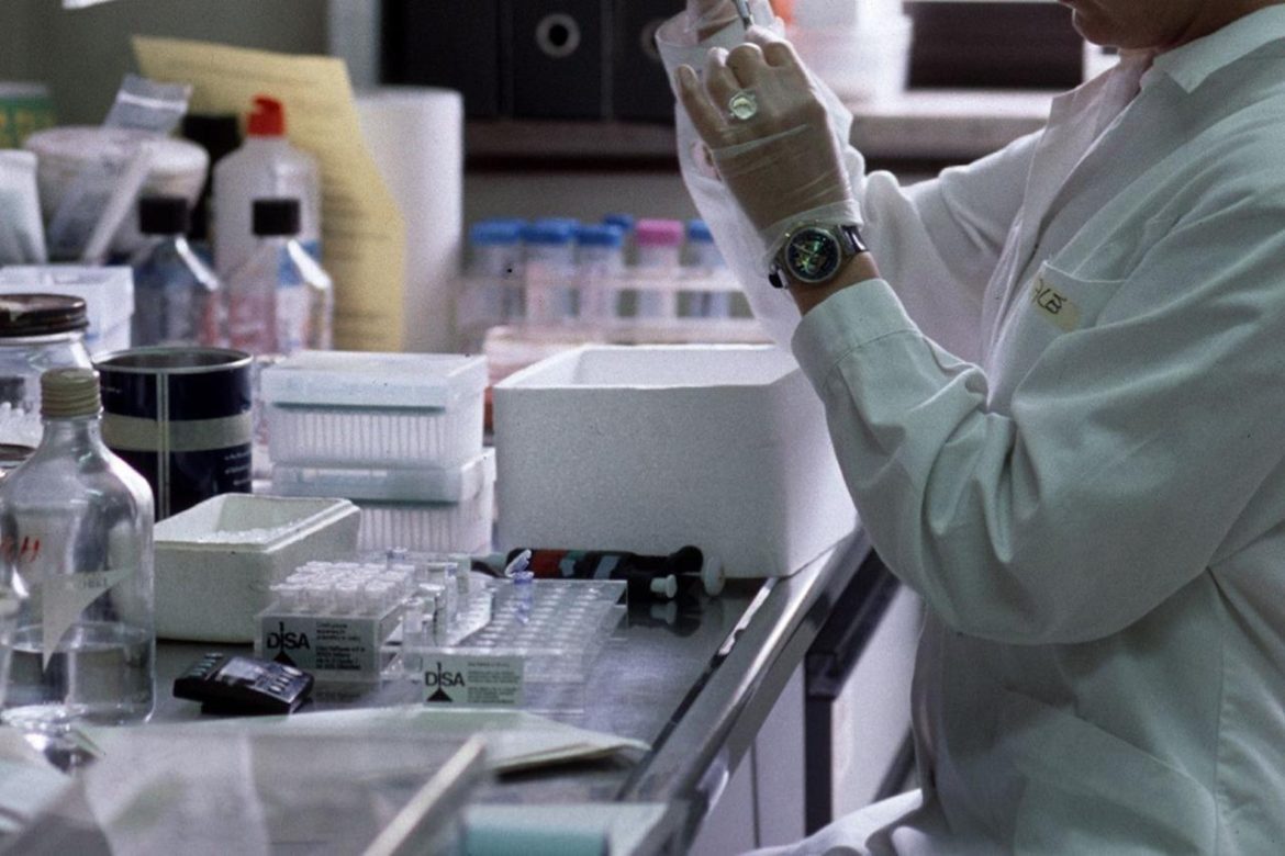 Laboratorio_ricerca_fg_3-2-3259072213_3-2-4033975461.jpg