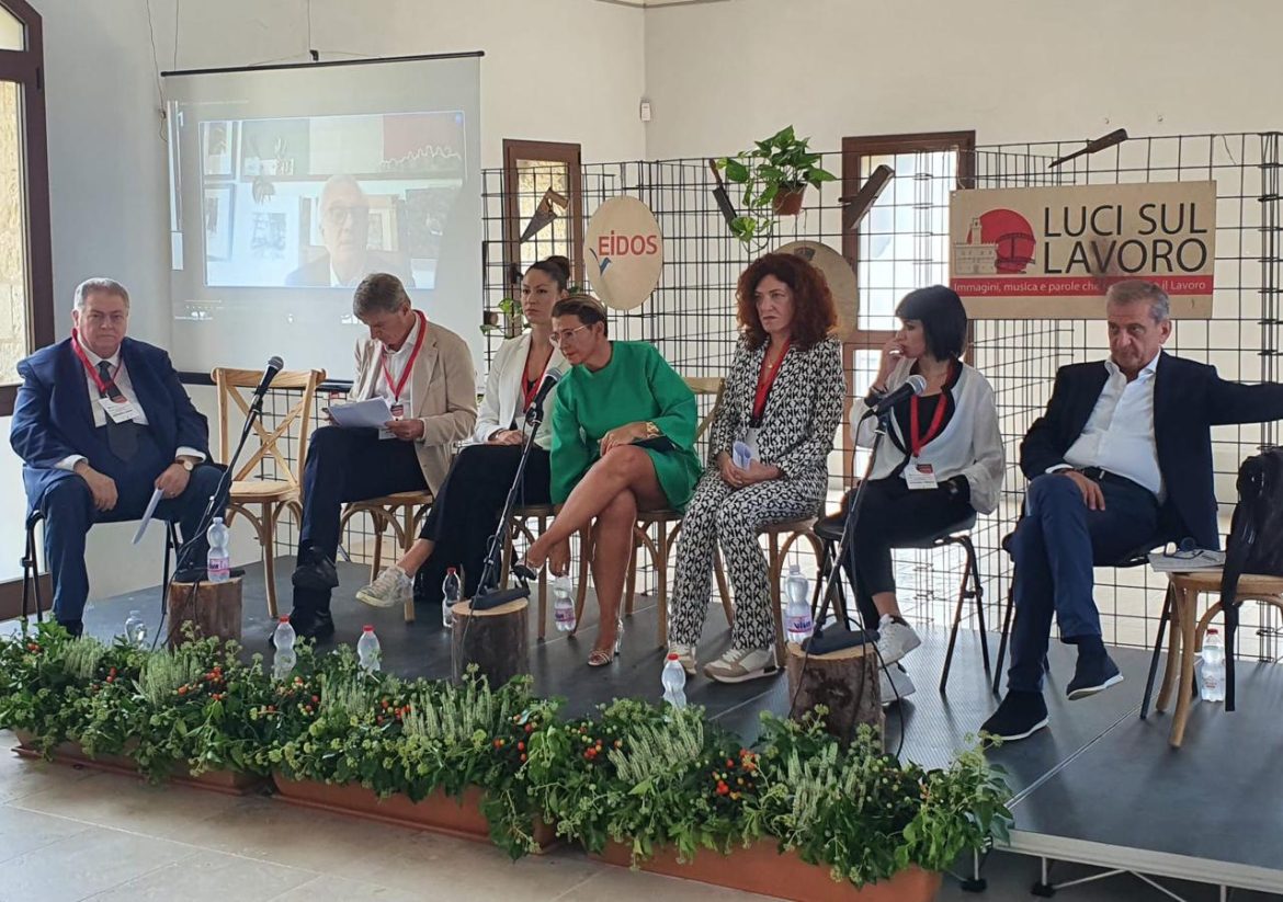 equalitas_lucisullavoro.JPG