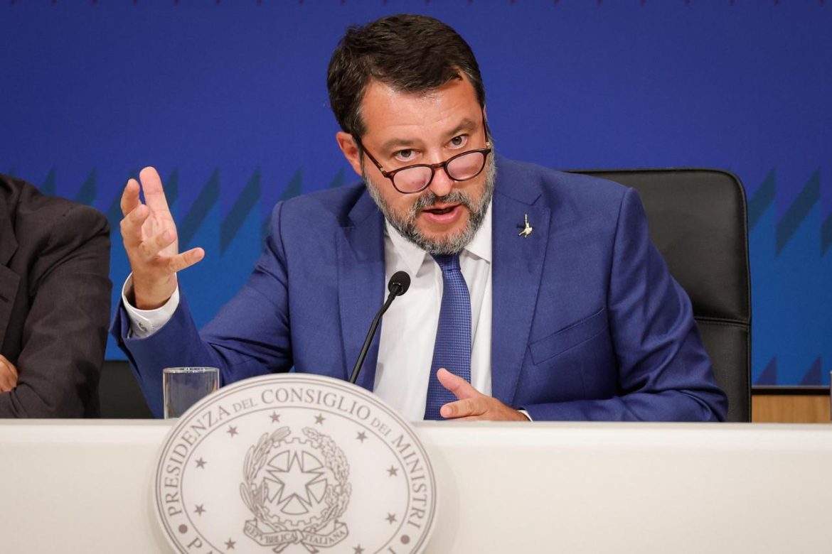 salvini_cdm_foto_governo.jpg