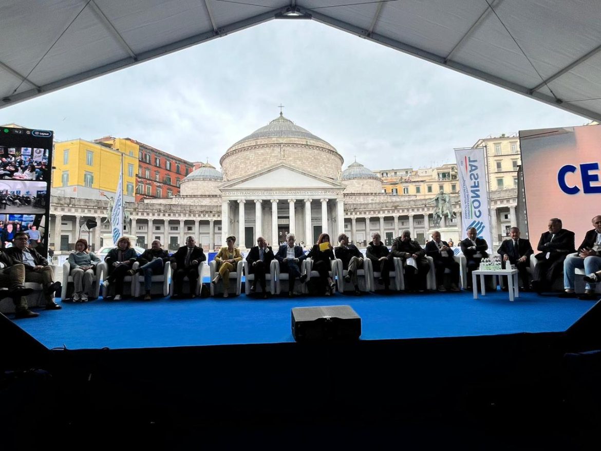 confsal_napoli_3_comm.jpeg