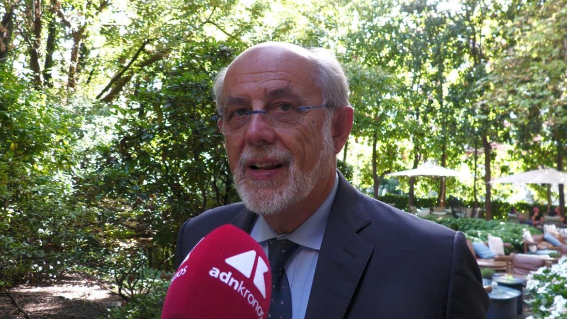 battaglia_alexion_astrazeneca_comm.jpg