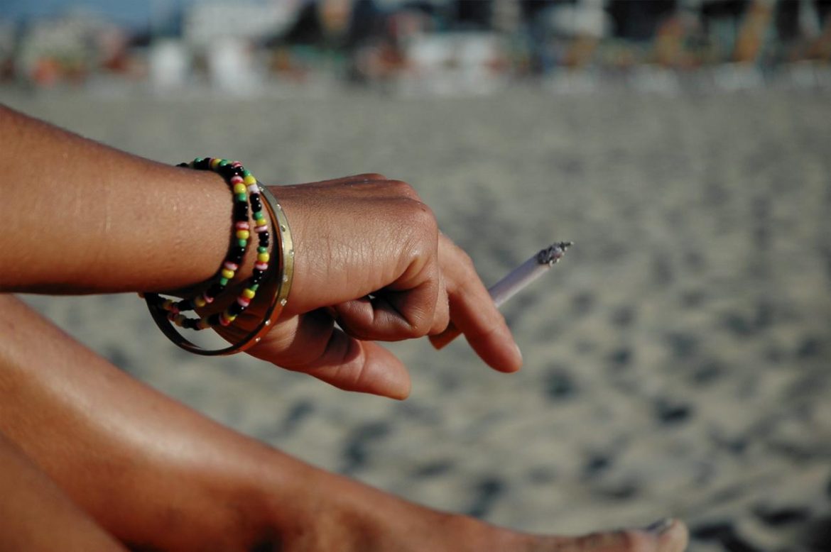 sigaretta_spiaggia_fg.jpg