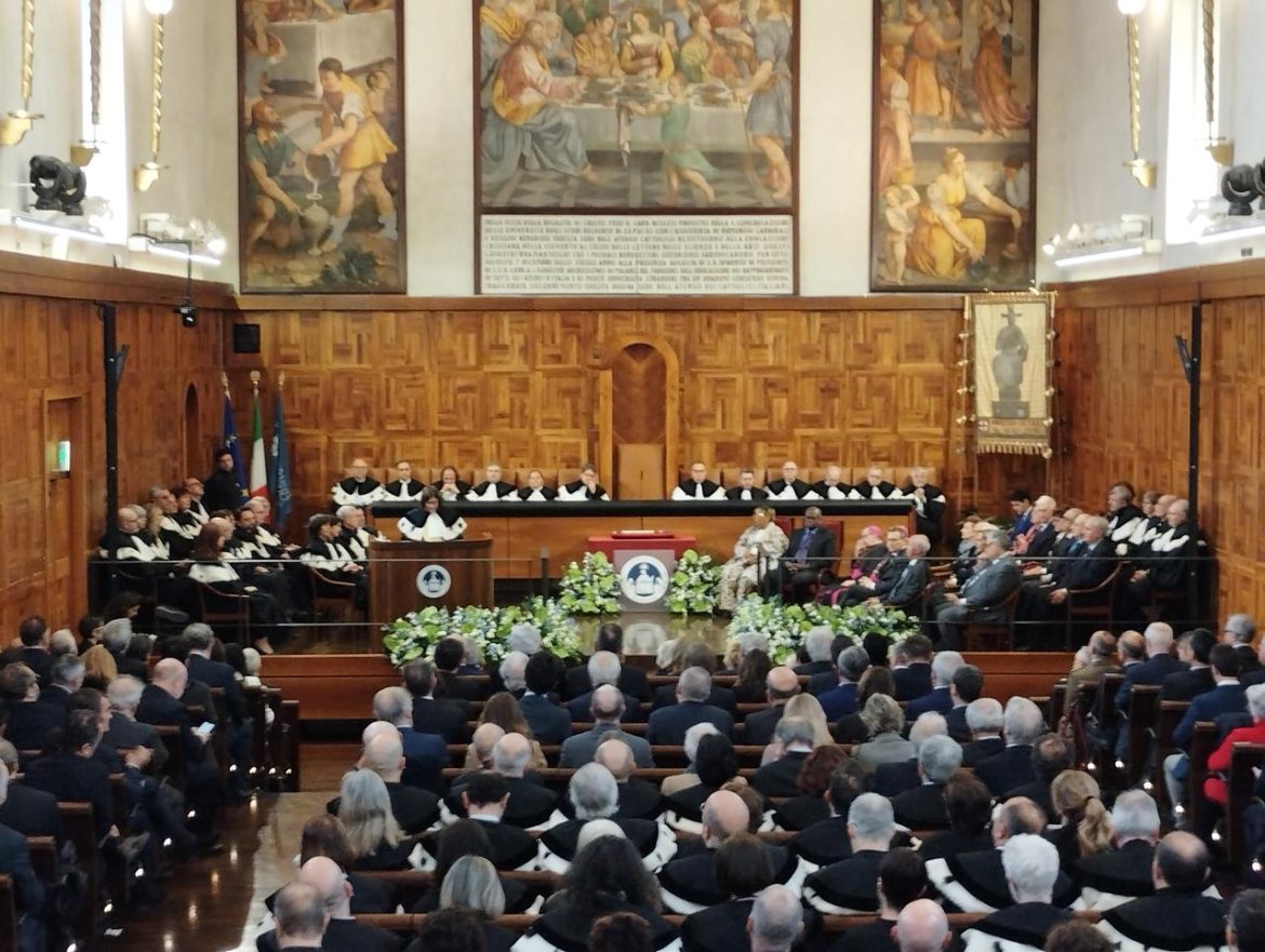 univ_cattolica_milano_comm_2.jpg