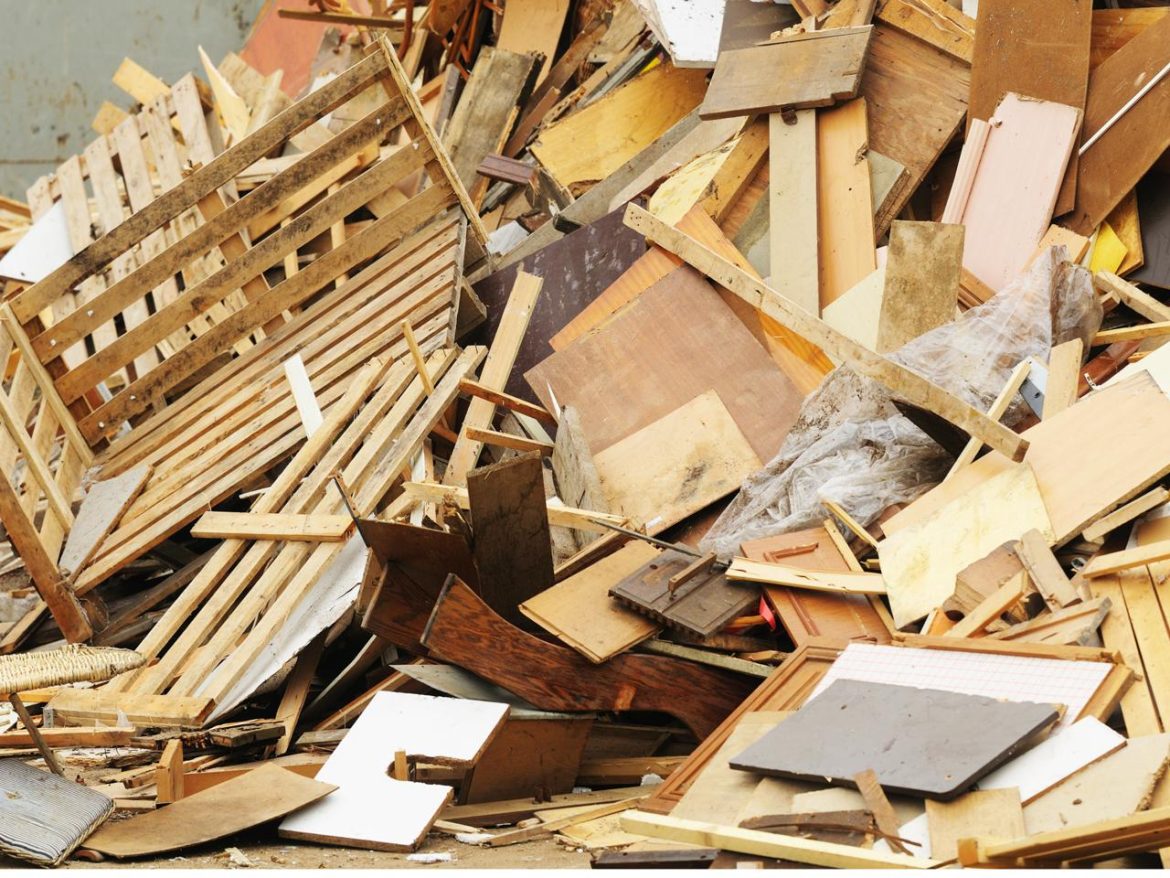riciclo_legno_2_adobe_free.png